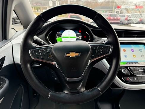Used 2020 Chevrolet Bolt Premier w/ Infotainment Package image 35