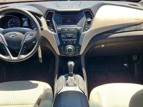 Used 2017 Hyundai Santa Fe Sport FWD image 10
