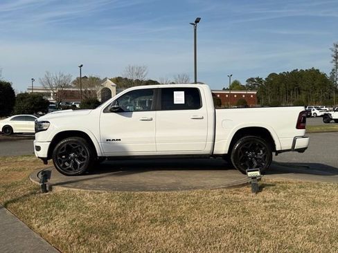 Used 2021 RAM 1500 Limited w/ Night Edition image 4