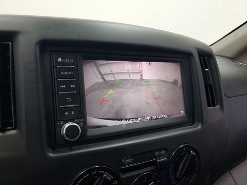 Used 2020 Nissan NV200 S image 23