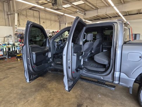 Used 2023 Ford F150 XLT w/ Equipment Group 302A High AWD/4WD image 18