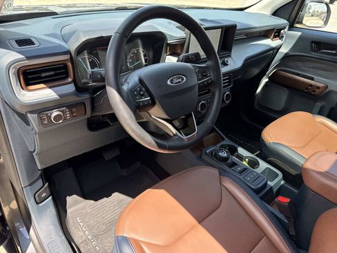 Used 2024 Ford Maverick Lariat FWD image 17