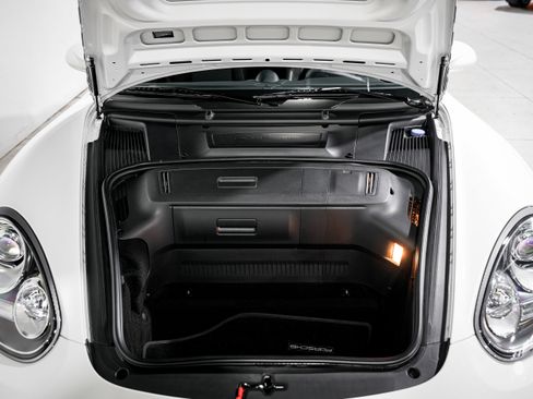 Used 2011 Porsche Cayman S image 38