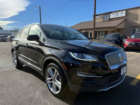 Used 2019 Lincoln MKC Reserve image 1