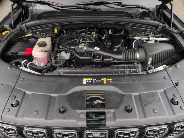 Certified 2024 Jeep Grand Cherokee L Summit AWD/4WD image 25