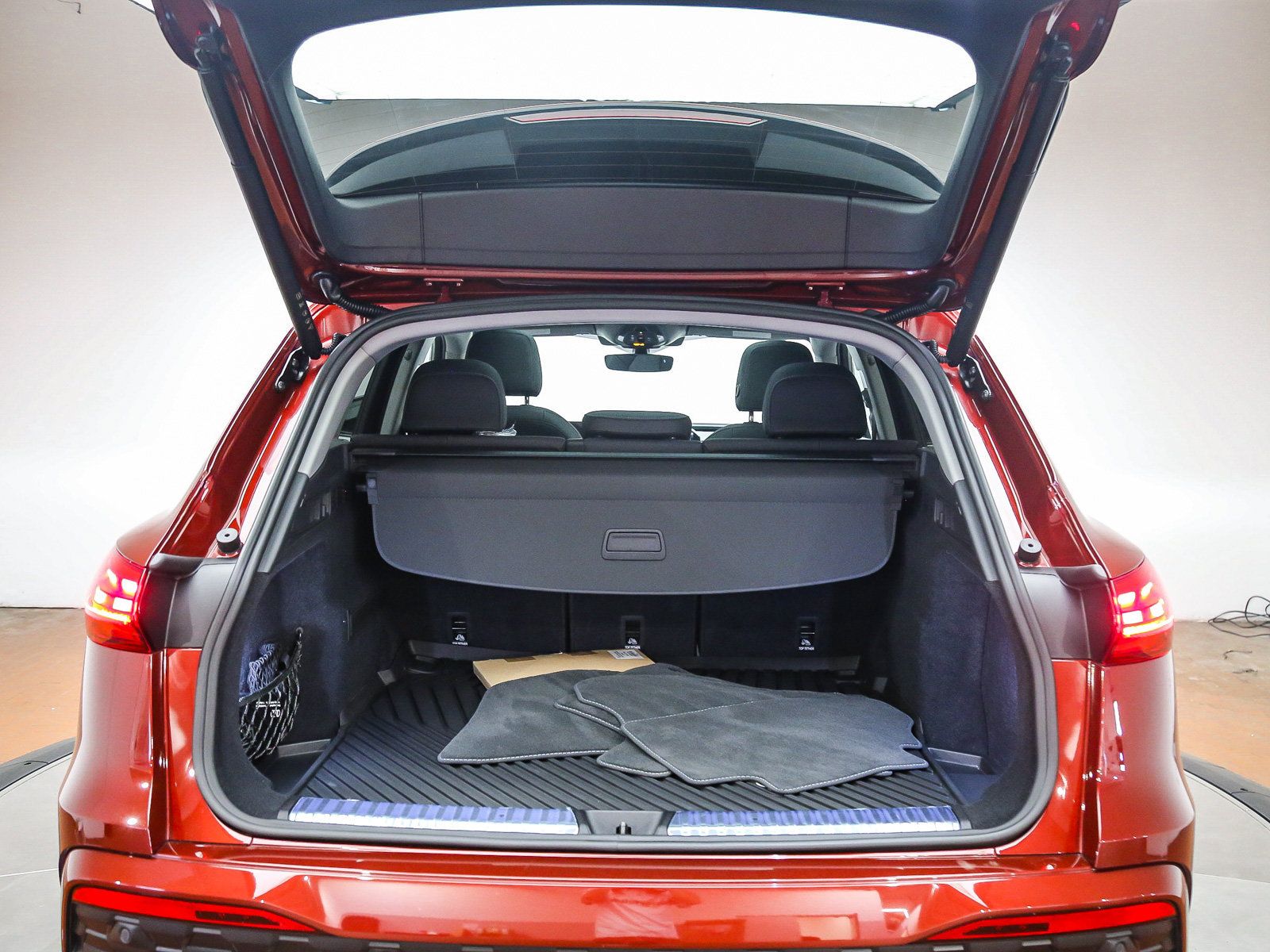 Certified 2025 Audi Q5 Premium Plus AWD/4WD image 27