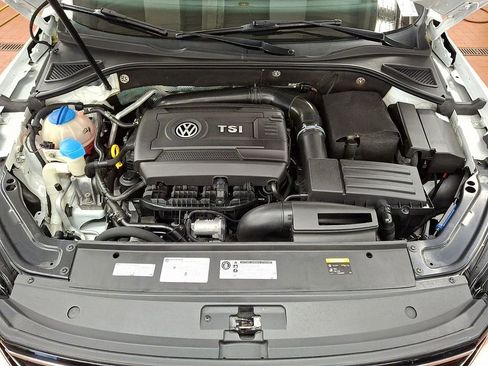 Used 2017 Volkswagen Passat 1.8T R-Line FWD image 25
