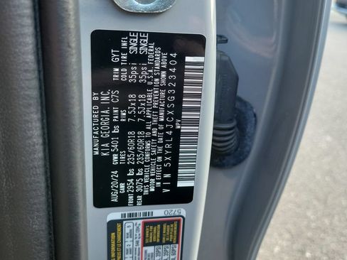 Used 2025 Kia Sorento S w/ Panoramic Sunroof Package FWD image 27