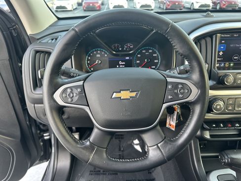 Used 2020 Chevrolet Colorado LT w/ Colorado RST Special Edition image 18