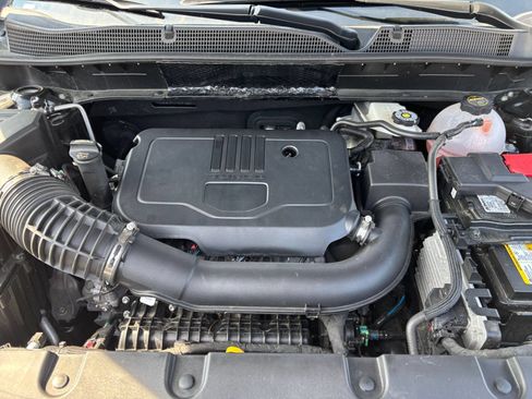 Used 2026 Chevrolet Blazer LT FWD image 30