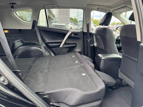 Used 2016 Toyota RAV4 XLE FWD image 27