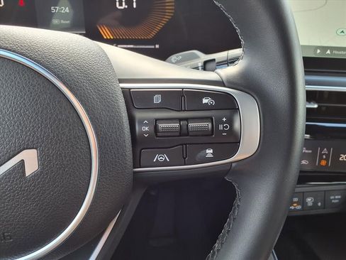 Certified 2025 Kia K5 GT-Line image 18