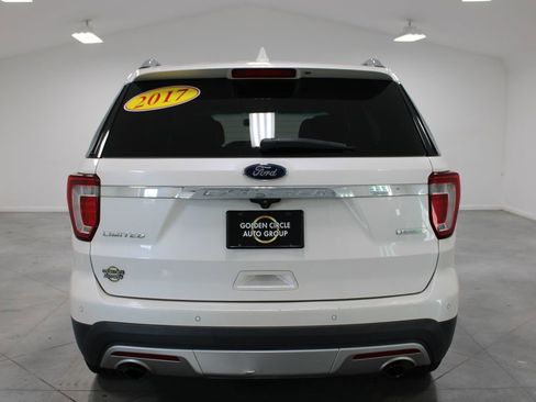 Used 2017 Ford Explorer Limited image 8