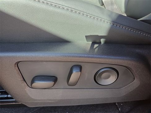 New 2026 Chevrolet Colorado LT w/ LT Convenience Package image 9