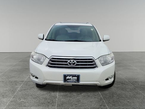 Used 2010 Toyota Highlander Limited image 2