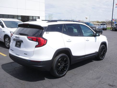 Used 2021 GMC Terrain SLT w/ Infotainment Package II AWD/4WD image 7