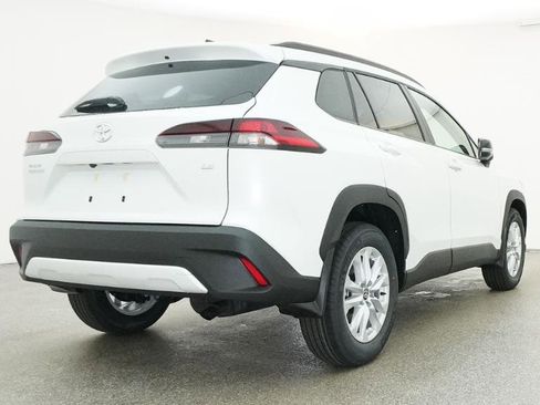 New 2026 Toyota Corolla Cross LE image 14