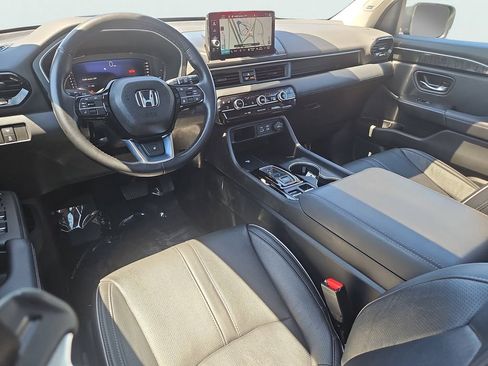 Certified 2023 Honda Pilot Elite image 11