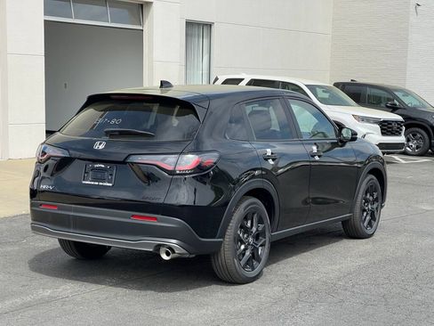 Certified 2024 Honda HR-V Sport image 16