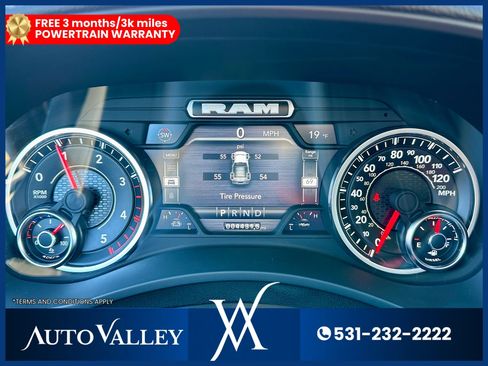 Used 2024 RAM 2500 Laramie AWD/4WD image 35