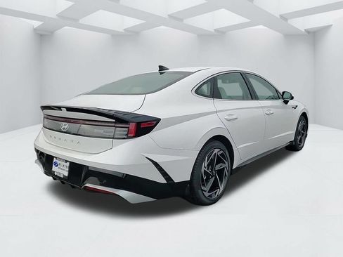 New 2026 Hyundai Sonata SEL FWD image 5