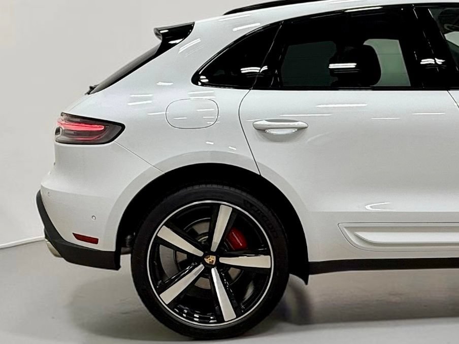 Used 2024 Porsche Macan S AWD/4WD image 12