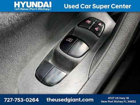 Used 2014 Nissan Altima 2.5 S w/ Sport Value Package FWD image 25
