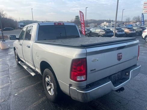 Used 2017 RAM 1500 Classic SLT image 5