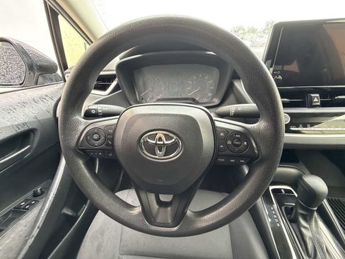 Used 2024 Toyota Corolla LE FWD image 15
