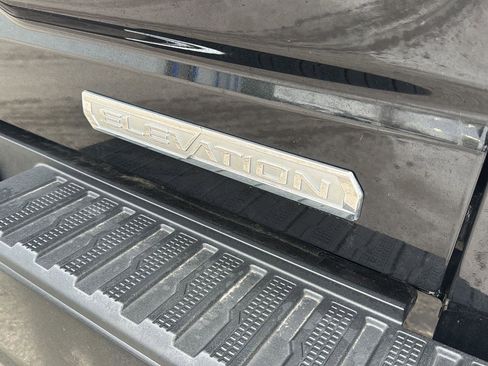 Used 2022 GMC Sierra 1500 Elevation image 6