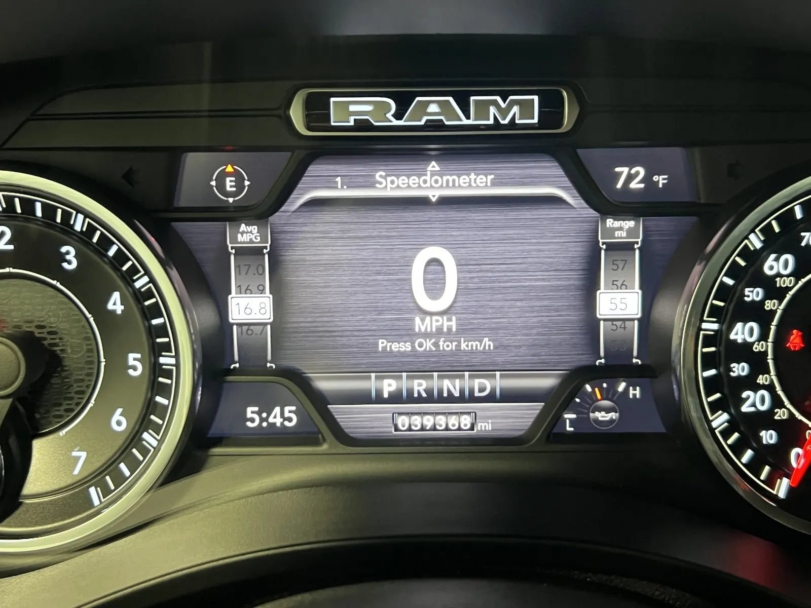 Used 2020 RAM 1500 Laramie AWD/4WD image 10