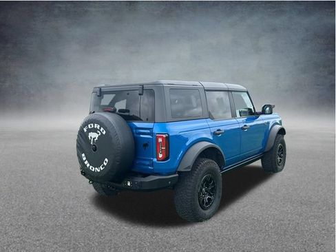Certified 2022 Ford Bronco Wildtrak AWD/4WD image 9