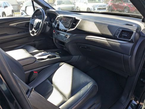 Used 2024 Honda Passport EX-L image 35