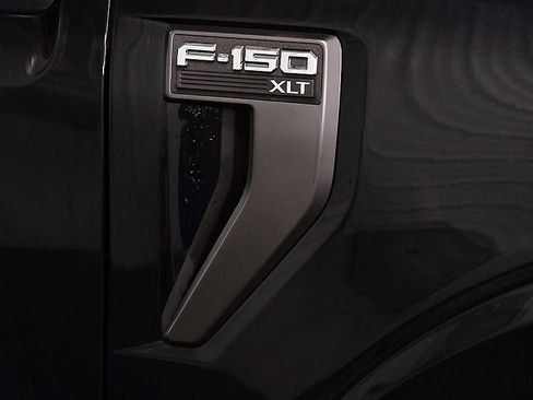 Used 2021 Ford F150 XLT w/ Equipment Group 302A High AWD/4WD image 12