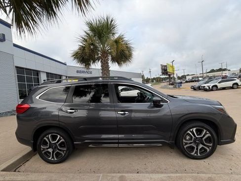 Used 2024 Subaru Ascent Touring w/ Popular Package #2 AWD/4WD image 24