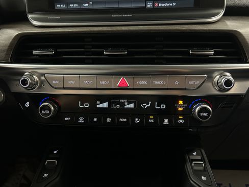 Used 2022 Kia Telluride SX AWD/4WD image 9