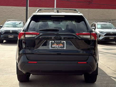 New 2025 Toyota RAV4 XLE Premium image 6