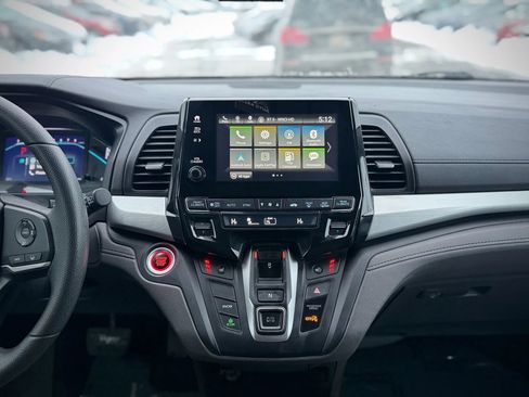 Used 2018 Honda Odyssey EX image 12