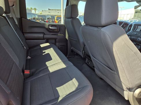 Used 2025 Chevrolet Silverado 1500 Custom Trail Boss w/ Turbomax Blackout Package AWD/4WD image 25