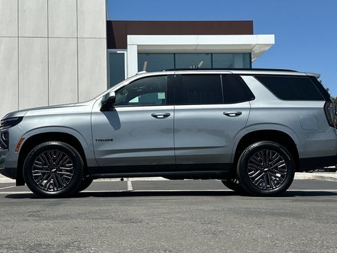 Used 2026 Chevrolet Tahoe RST w/ Advanced Technology Package RWD image 6