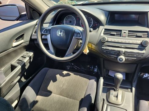 Used 2010 Honda Accord LX image 11