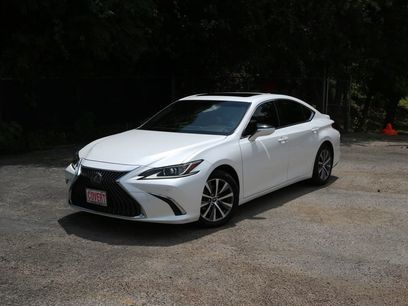 Used 2019 Lexus ES 350 w/ Premium Package