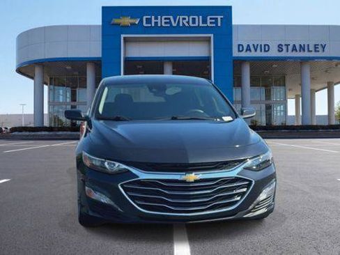 Used 2023 Chevrolet Malibu LT FWD image 3