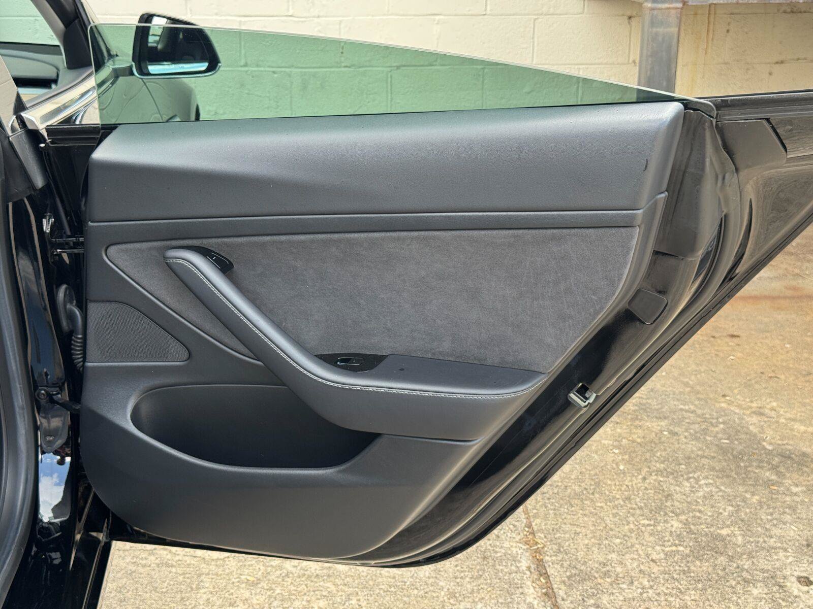 Used 2020 Tesla Model 3 Standard Range Plus RWD image 47