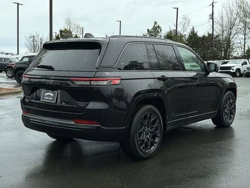 New 2026 Jeep Grand Cherokee Summit w/ Obsidian Package AWD/4WD image 13