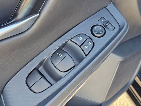 New 2025 Nissan Sentra SV w/ Trunk Package image 28