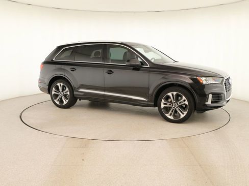 Certified 2023 Audi Q7 3.0T Premium Plus w/ Premium Plus Package AWD/4WD image 9