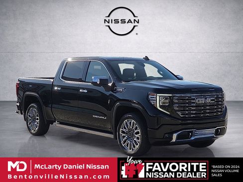 Used 2025 GMC Sierra 1500 Denali Ultimate image 1