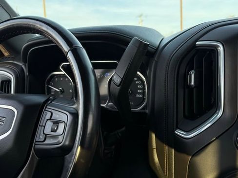 Used 2021 GMC Sierra 1500 AT4 w/ AT4 Premium Package image 13