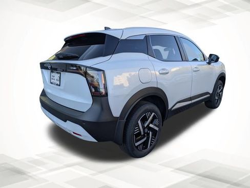 New 2026 Nissan Kicks SV w/ SV Premium Package image 6